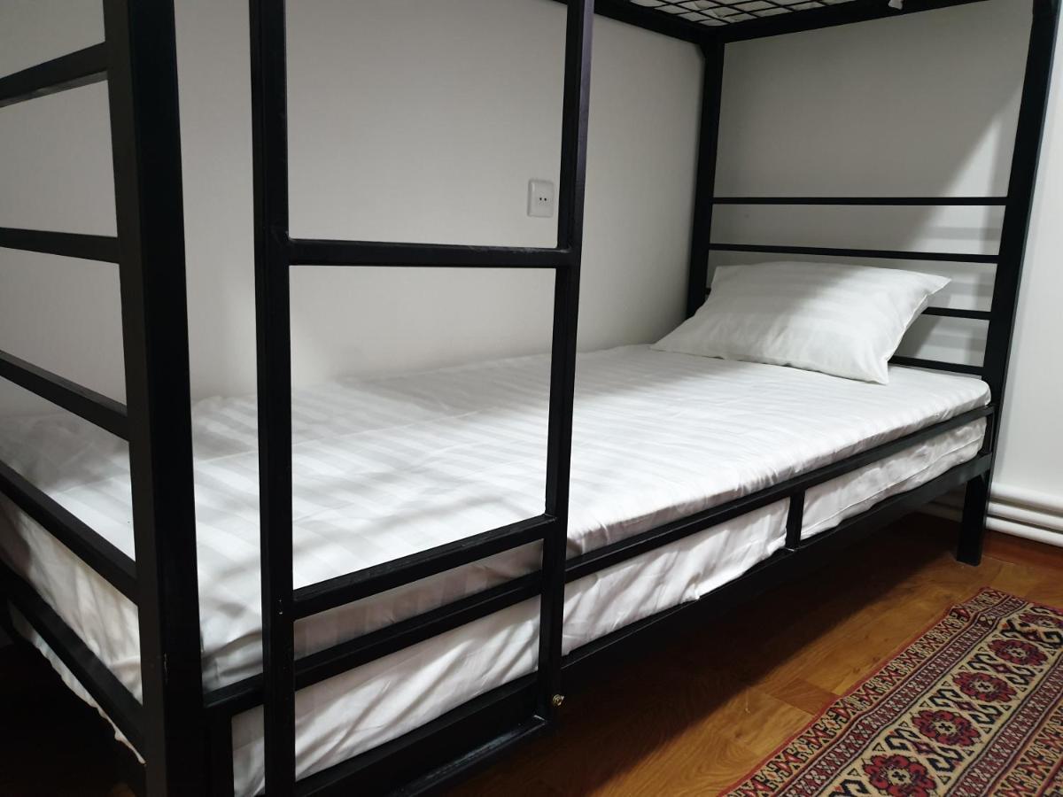 Station Hostel Атырау Экстерьер фото